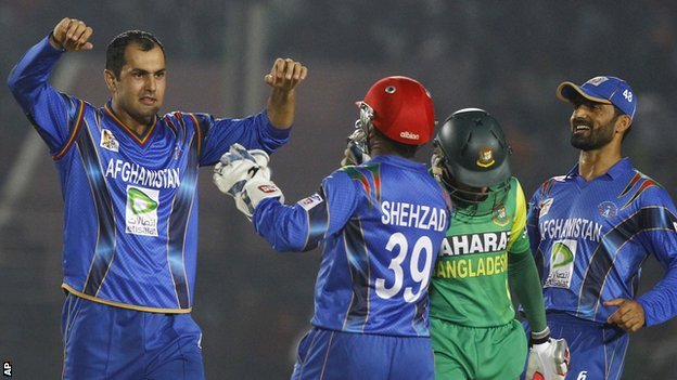 Afghanistan beat host Bangladesh in Asia Cup 2014
